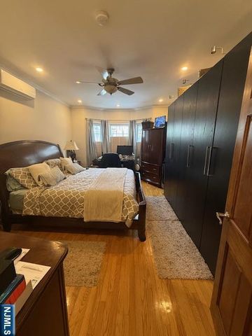 413 21st Street, Union City, NJ 07087