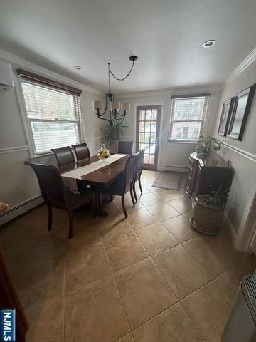 413 21st Street, Union City, NJ 07087