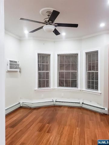 413 21st Street, Union City, NJ 07087