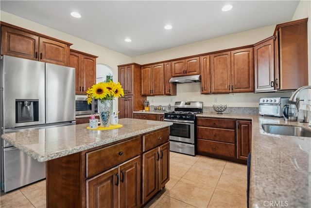 1957 Murrieta Road, Perris, CA 92571