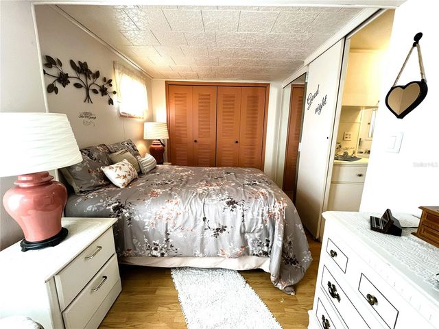 1807 IOWA AVENUE, Bradenton, FL 34207