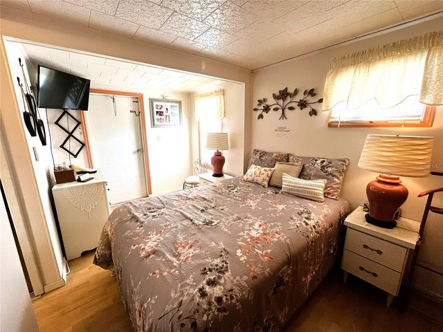 1807 IOWA AVENUE, Bradenton, FL 34207