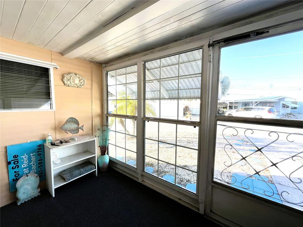 Image 19 of property listing at 1807 IOWA AVENUE, Bradenton, FL 34207