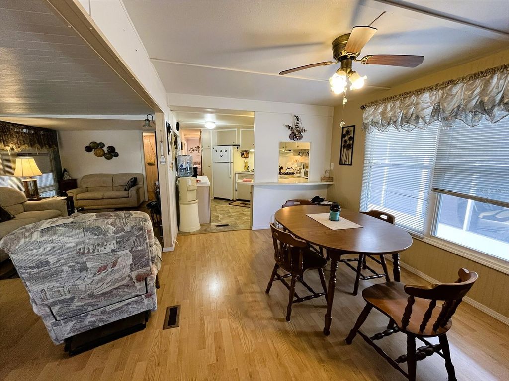 Image 5 of property listing at 1807 IOWA AVENUE, Bradenton, FL 34207