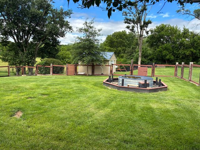 9020 27th Street, Milan, IL 61264