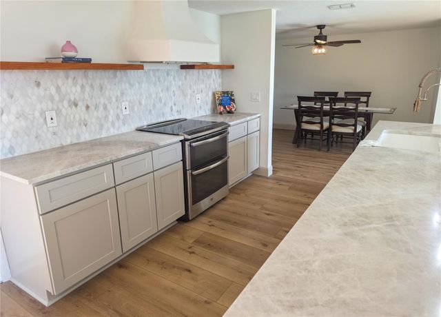 505 RED MANGROVE LANE, Apollo Beach, FL 33572