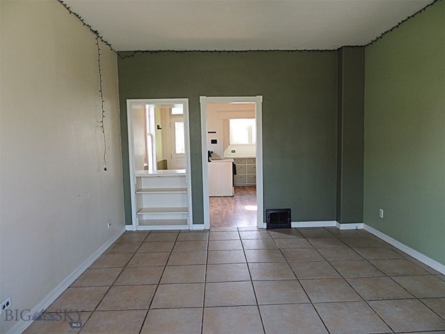 1030 W Porphyry Street, Butte, MT 59701