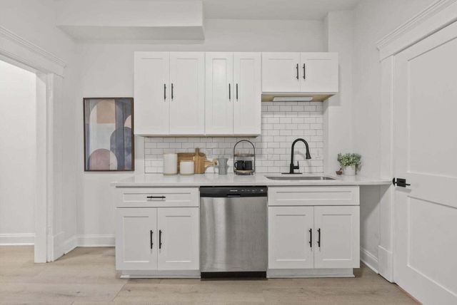 550 W TOWN Street, 550, Columbus, OH 43215