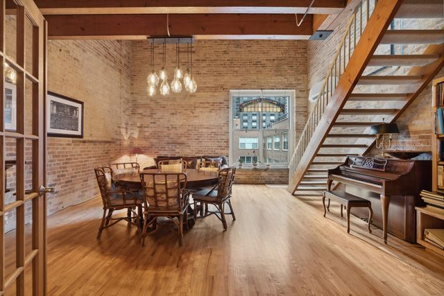 540 N Lake Shore Drive 718-719, Chicago, IL 60611