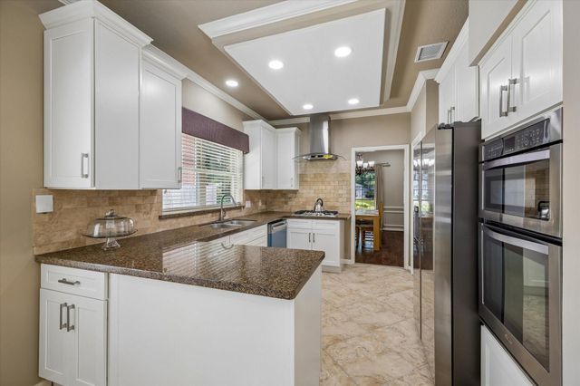 15835 Echo Lodge Drive, Houston, TX 77095
