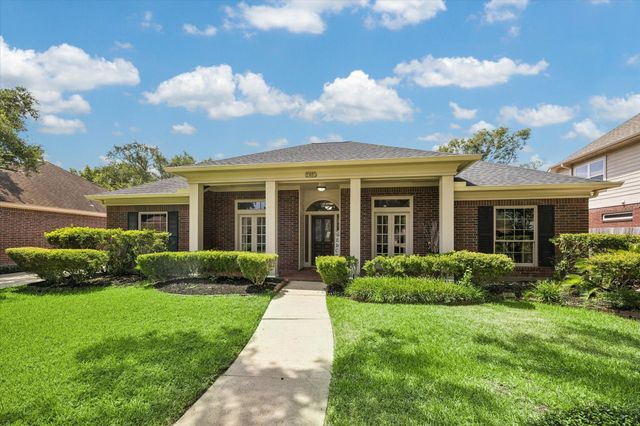 15835 Echo Lodge Drive, Houston, TX 77095