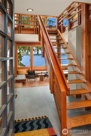 6814 SW Maury Park Rd, Vashon, WA 98070