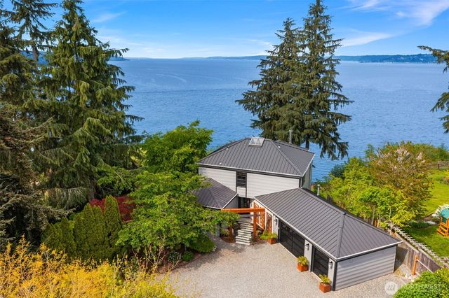 6814 SW Maury Park Rd, Vashon, WA 98070