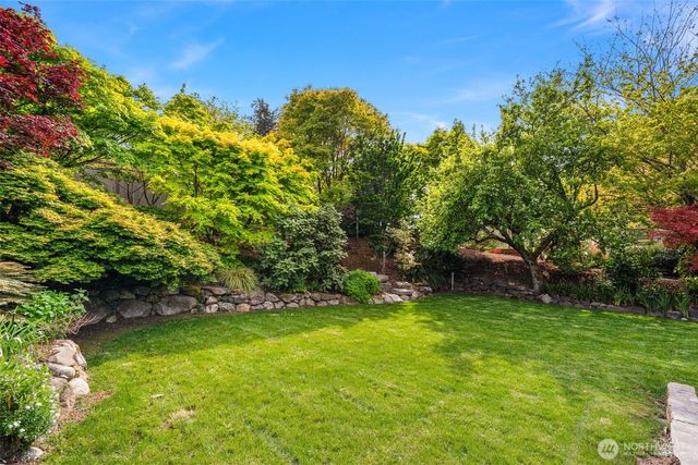 6814 SW Maury Park Rd, Vashon, WA 98070