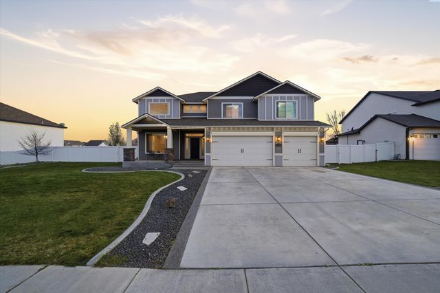 5714 Santa Fe Ln, Pasco, WA 99301