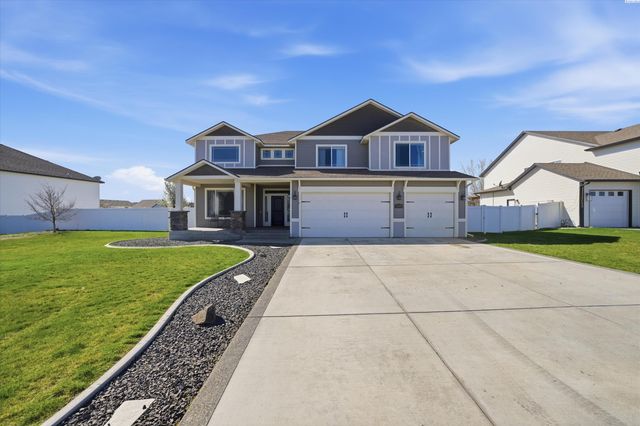 5714 Santa Fe Ln, Pasco, WA 99301