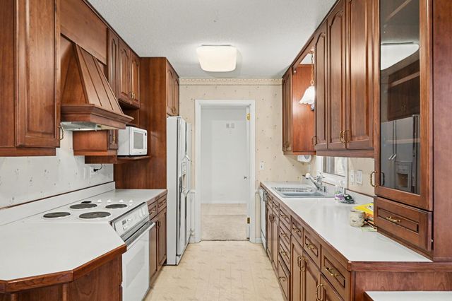 8837 Abbott Avenue S, Bloomington, MN 55431