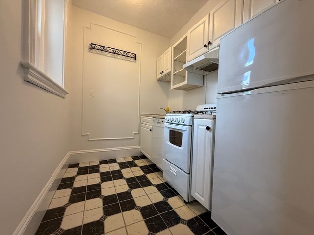 8 Garrison Street 610, Boston, MA 02116