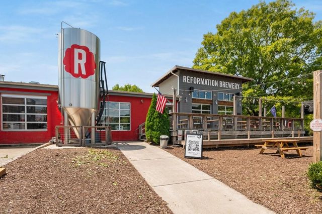 120 Gardenia Trail, Woodstock, GA 30188