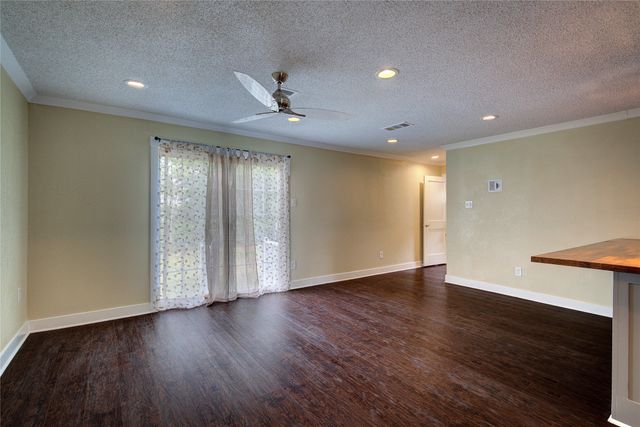 1507 Crestridge Drive, Mesquite, TX 75149