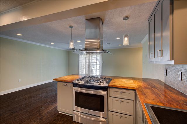 1507 Crestridge Drive, Mesquite, TX 75149