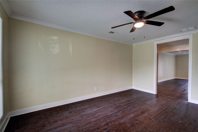 1507 Crestridge Drive, Mesquite, TX 75149