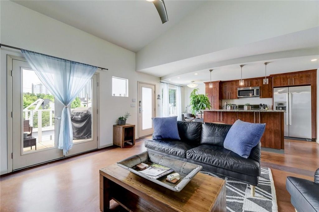 41 Waller ST 305, Austin, TX 78702