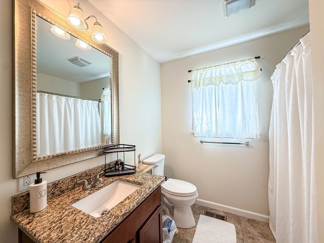52 Phelps St, Marlborough, MA 01752