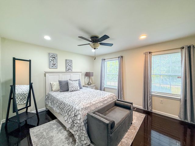 52 Phelps St, Marlborough, MA 01752