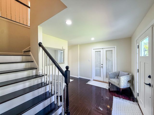 52 Phelps St, Marlborough, MA 01752