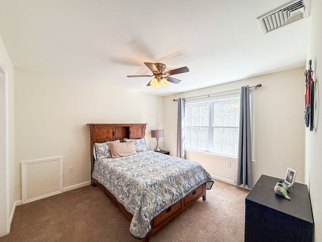 52 Phelps St, Marlborough, MA 01752