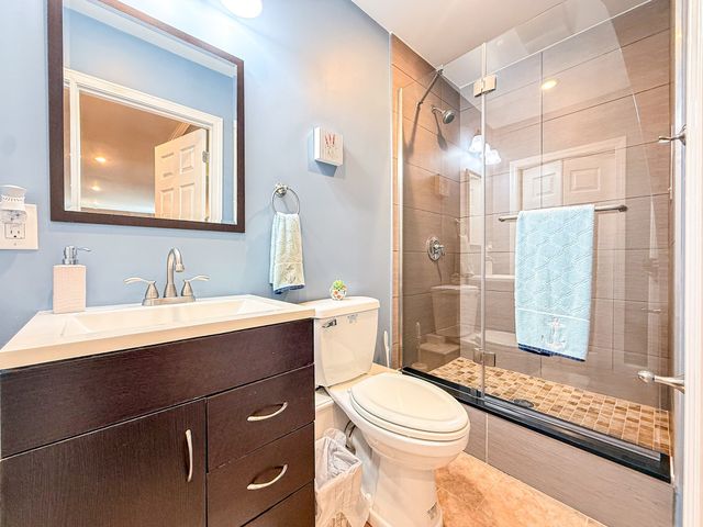 52 Phelps St, Marlborough, MA 01752
