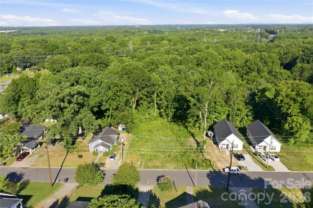 1318 7th Street, Statesville, NC 28677