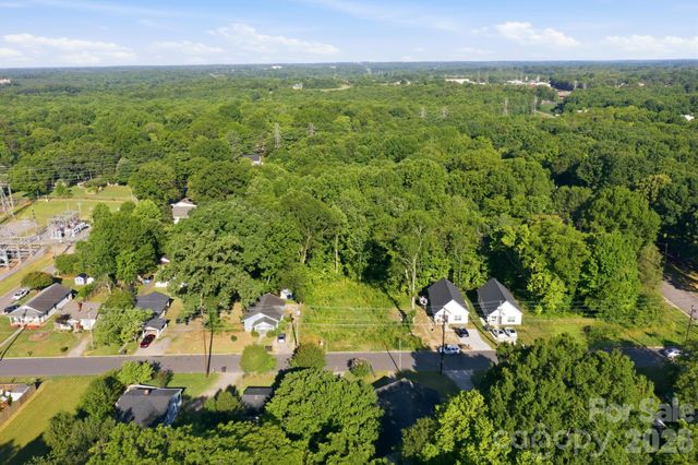 1318 7th Street, Statesville, NC 28677