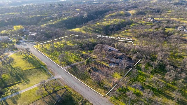 15415 Willowlane Court, Red Bluff, CA 96080