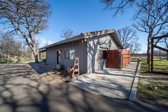 15415 Willowlane Court, Red Bluff, CA 96080