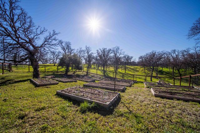 15415 Willowlane Court, Red Bluff, CA 96080