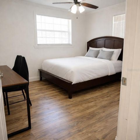 1021 FAIRBURN AVENUE, Clearwater, FL 33755