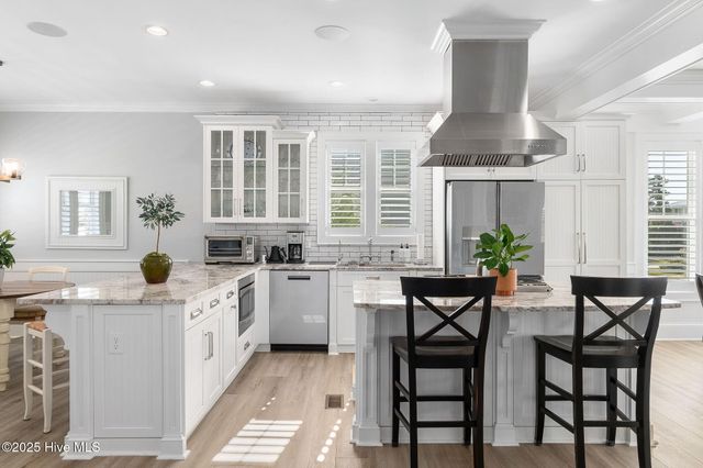 119 Pintail Lane, Harkers Island, NC 28531