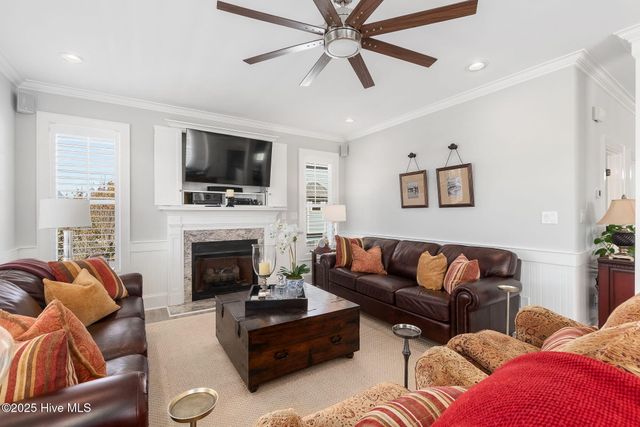 119 Pintail Lane, Harkers Island, NC 28531