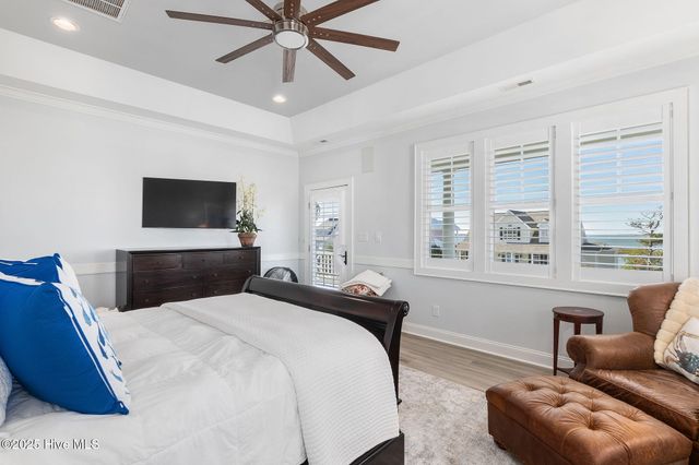 119 Pintail Lane, Harkers Island, NC 28531