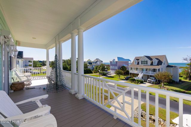 119 Pintail Lane, Harkers Island, NC 28531