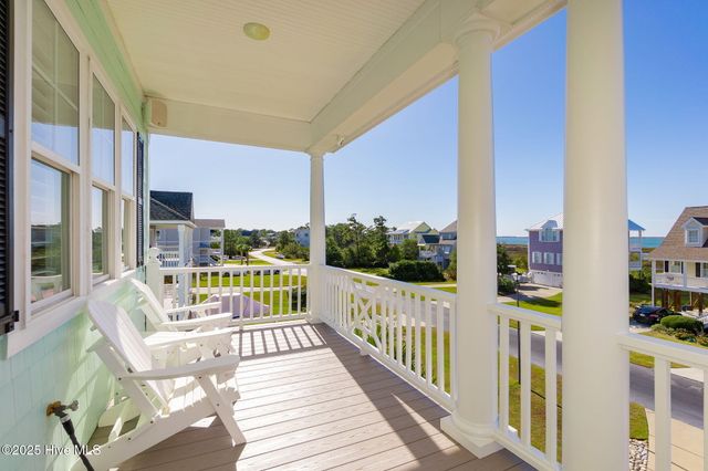 119 Pintail Lane, Harkers Island, NC 28531