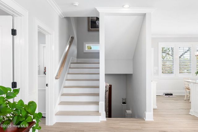 119 Pintail Lane, Harkers Island, NC 28531