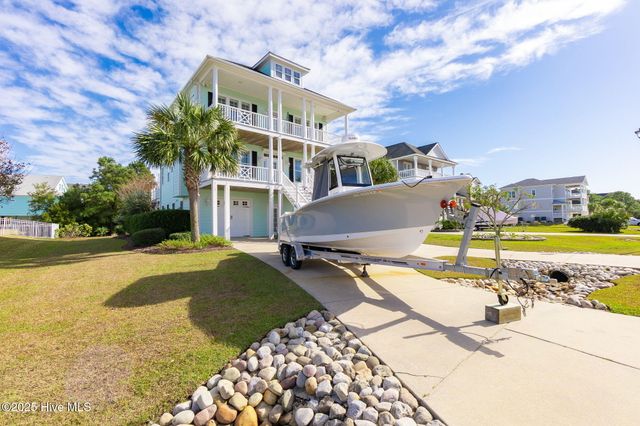 119 Pintail Lane, Harkers Island, NC 28531