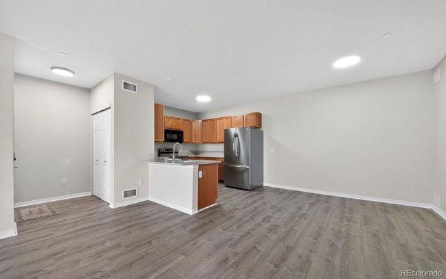 7222 S Blackhawk Street 206, Aurora, CO 80112