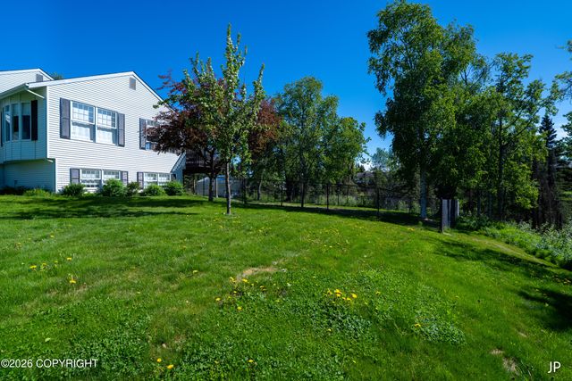 119 Wooded Glen Court, Kenai, AK 99611