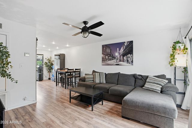 4630 N 68TH Street 201, Scottsdale, AZ 85251