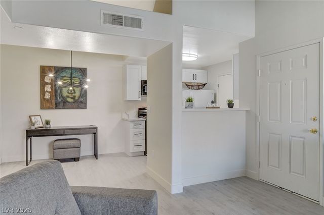 950 Seven Hills Drive 1422, Henderson, NV 89052