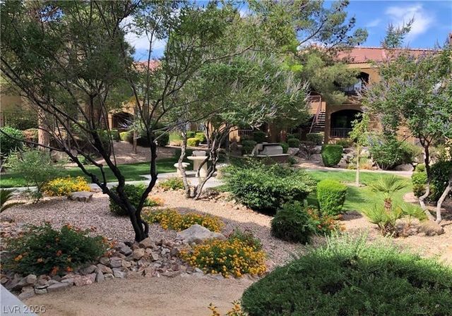 950 Seven Hills Drive 1422, Henderson, NV 89052